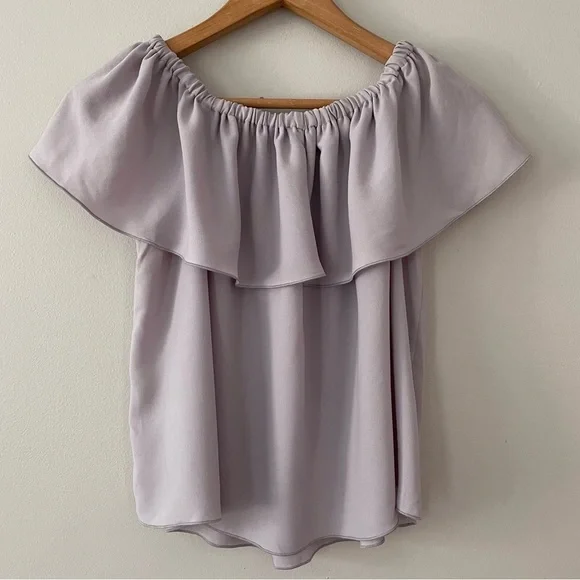 Aritzia Wilfred Light Purple Silk Off Shoulder Blouse Top Size Small bin 1C - Picture 2 of 6